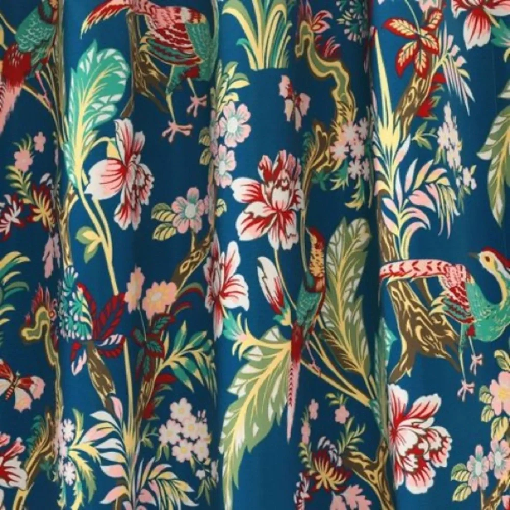 Lush Decor Dolores Room Darkening Valance Sz 52”x18” NWT